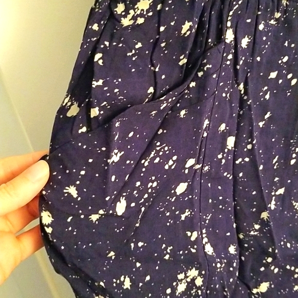 Navy Blue and White Jackson Pollock Style Paint Splatter Art Dress With Pockets - Picture 5 of 5